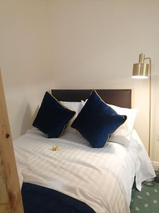 Cosy City Apartment คอร์ก ภายนอก รูปภาพ